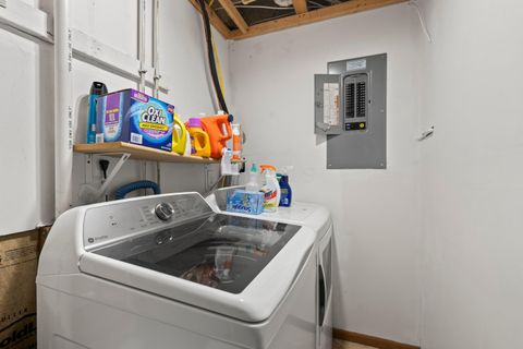 Tiny photo for 3445 Steiner Street, Columbus, OH 43231 (MLS # 225045841)