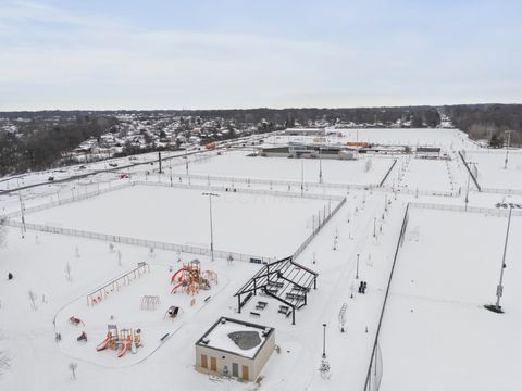 Tiny photo for 3445 Steiner Street, Columbus, OH 43231 (MLS # 225045841)