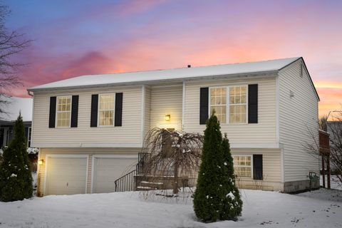 Photo of 3445 Steiner Street, Columbus, OH 43231 (MLS # 225045841)