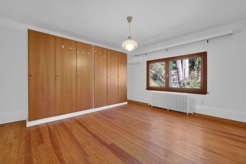 Tiny photo for 438 W College Street, Granville, OH 43023 (MLS # 225041780)