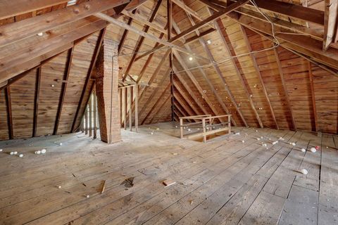 Tiny photo for 438 W College Street, Granville, OH 43023 (MLS # 225041780)