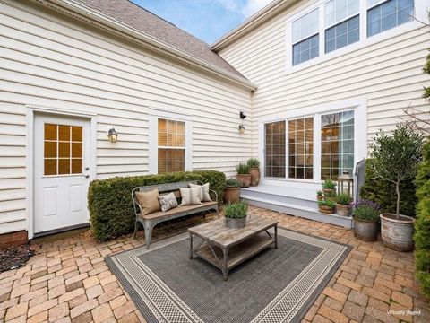 Tiny photo for 7043 Cunningham Drive, New Albany, OH 43054 (MLS # 226006631)