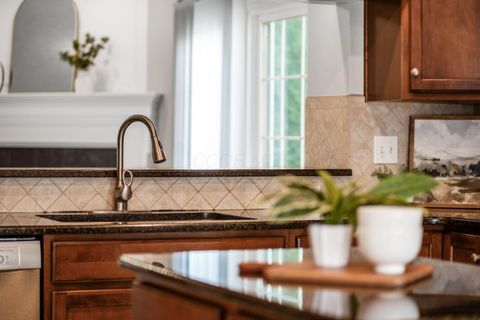 Tiny photo for 7043 Cunningham Drive, New Albany, OH 43054 (MLS # 226006631)