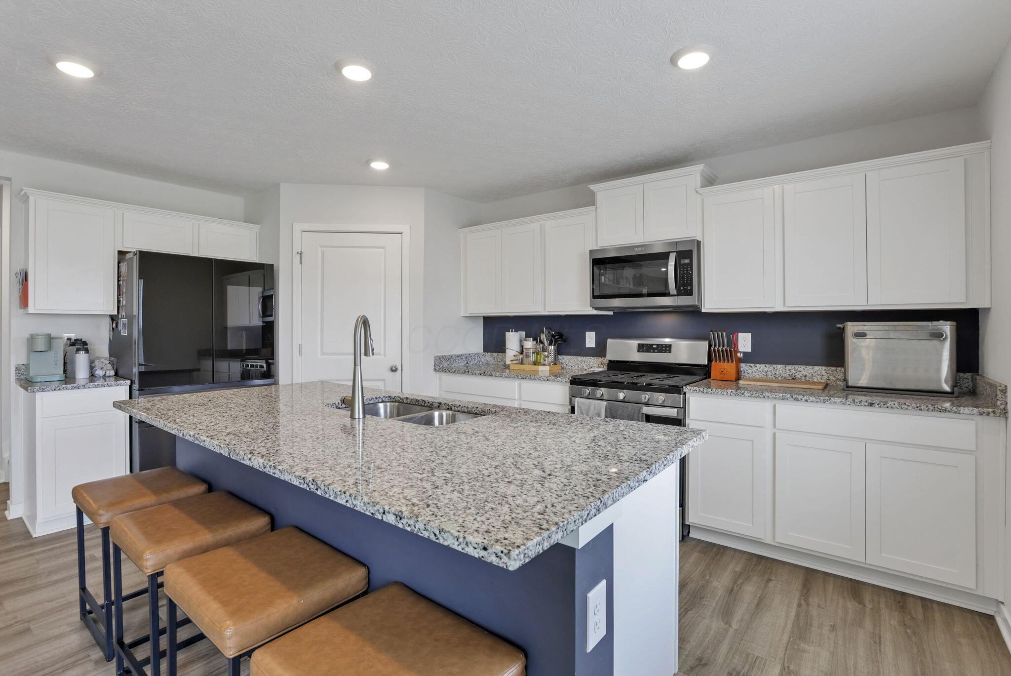 380 Trinity Way, Newark, Ohio image 14