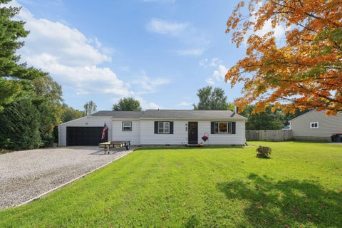 Photo of 12169 Edwards Road, Johnstown, OH 43031 (MLS # 226037657)