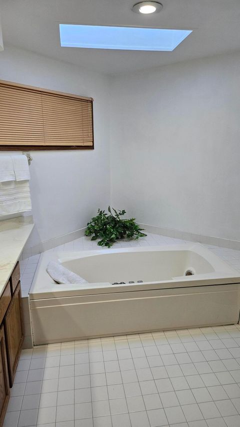 Tiny photo for 1616 Coppertree Road 1615 #1615, Columbus, OH 43232 (MLS # 225039507)