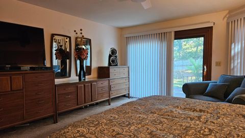 Tiny photo for 1616 Coppertree Road 1615 #1615, Columbus, OH 43232 (MLS # 225039507)