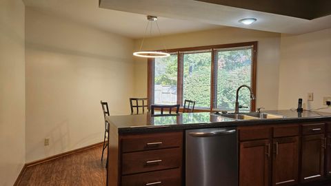 Tiny photo for 1616 Coppertree Road 1615 #1615, Columbus, OH 43232 (MLS # 225039507)