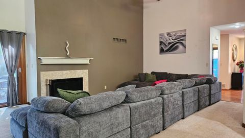 Tiny photo for 1616 Coppertree Road 1615 #1615, Columbus, OH 43232 (MLS # 225039507)