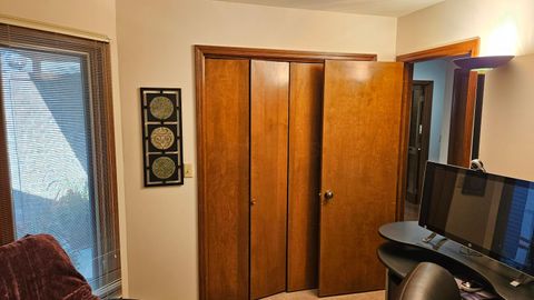 Tiny photo for 1616 Coppertree Road 1615 #1615, Columbus, OH 43232 (MLS # 225039507)