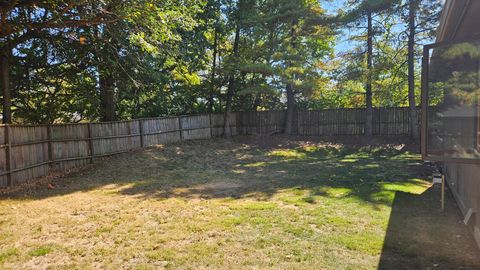 Tiny photo for 1616 Coppertree Road 1615 #1615, Columbus, OH 43232 (MLS # 225039507)