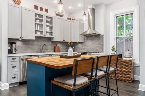Tiny photo for 46 E Frankfort Street, Columbus, OH 43206 (MLS # 225037512)
