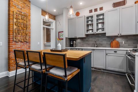 Tiny photo for 46 E Frankfort Street, Columbus, OH 43206 (MLS # 225037512)