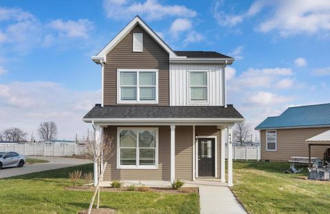 Tiny photo for 313 Genoa Road, Commercial Point, OH 43116 (MLS # 225045216)