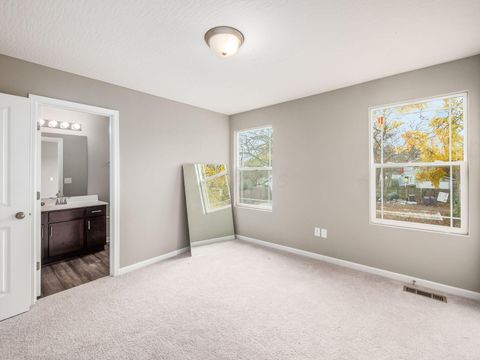 Tiny photo for 313 Genoa Road, Commercial Point, OH 43116 (MLS # 225045216)