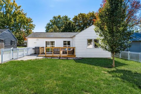 Tiny photo for 2680 Bristol Road, Columbus, OH 43221 (MLS # 225039589)