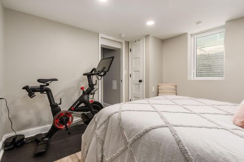 Tiny photo for 2680 Bristol Road, Columbus, OH 43221 (MLS # 225039589)