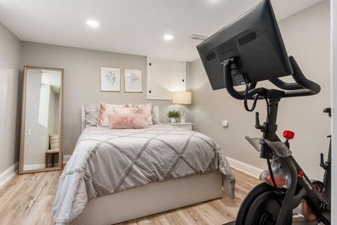 Tiny photo for 2680 Bristol Road, Columbus, OH 43221 (MLS # 225039589)