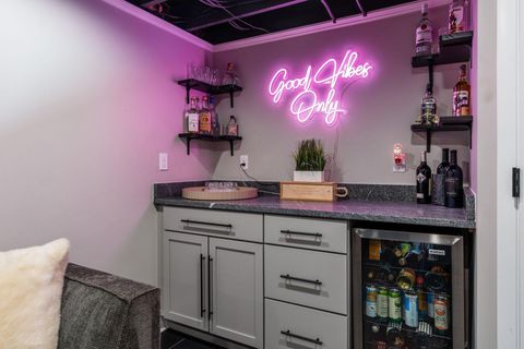 Tiny photo for 2680 Bristol Road, Columbus, OH 43221 (MLS # 225039589)