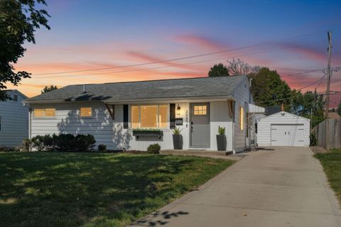 Tiny photo for 2680 Bristol Road, Columbus, OH 43221 (MLS # 225039589)