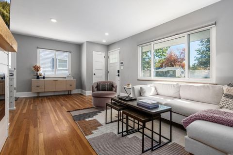 Tiny photo for 2680 Bristol Road, Columbus, OH 43221 (MLS # 225039589)