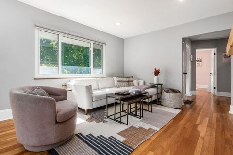 Tiny photo for 2680 Bristol Road, Columbus, OH 43221 (MLS # 225039589)