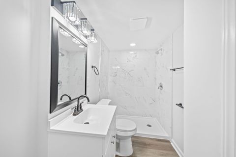 Tiny photo for 2841 E 10th Avenue, Columbus, OH 43219 (MLS # 225044525)