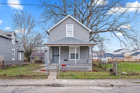 Photo of 2841 E 10th Avenue, Columbus, OH 43219 (MLS # 225044525)
