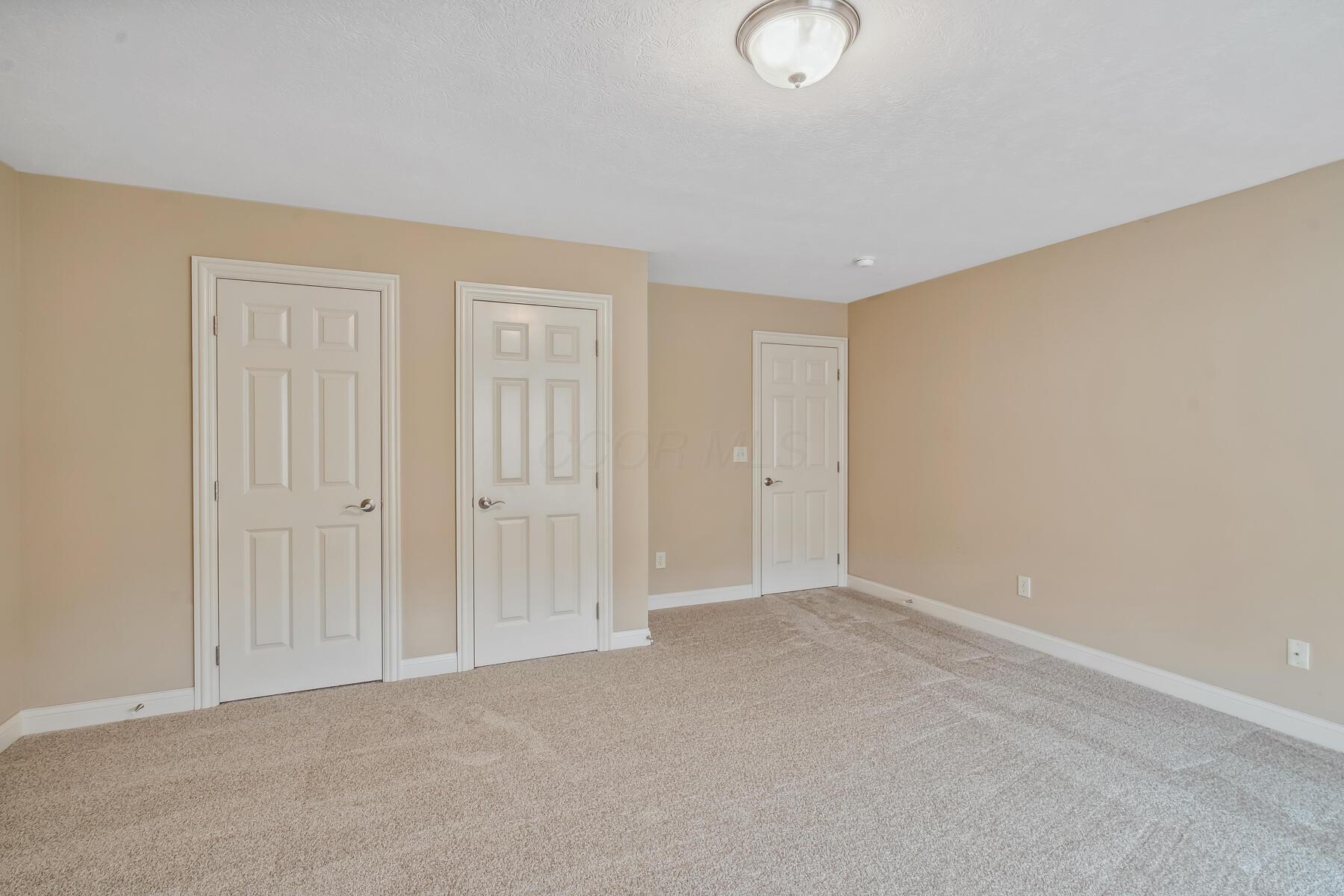 9479 Creighton Drive, Powell, Ohio image 25