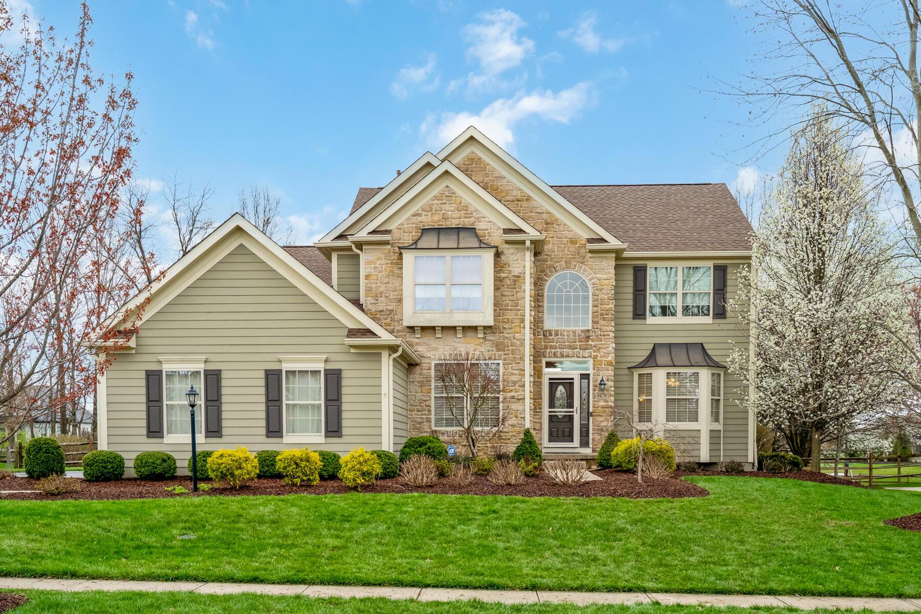 9479 Creighton Drive, Powell, Ohio image 1