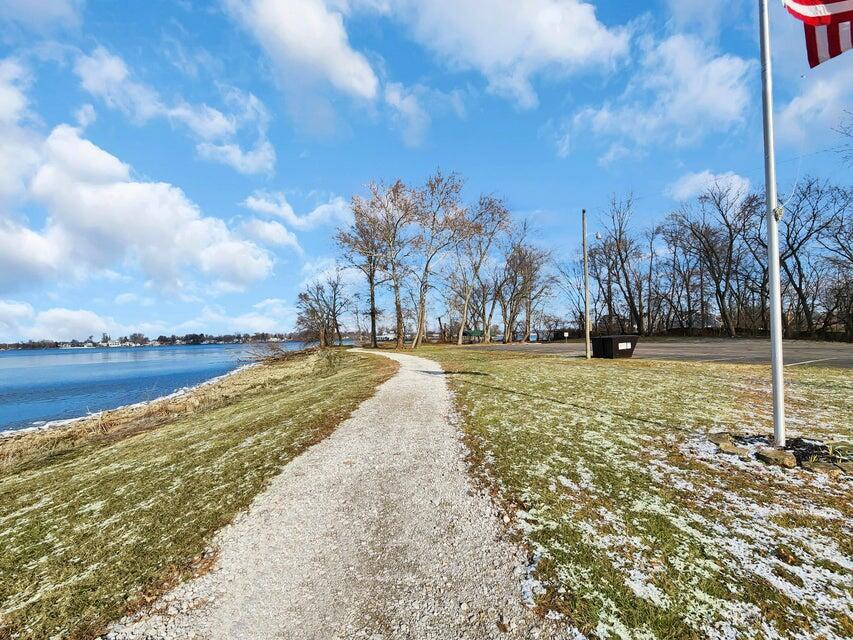 Forrest Road, Thornville, Ohio image 24
