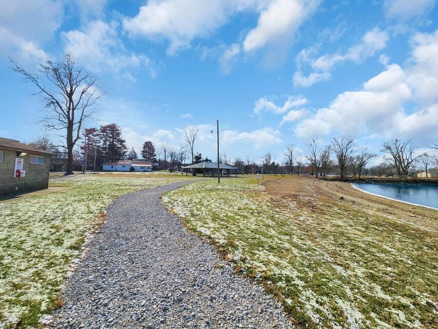Forrest Road, Thornville, Ohio image 30