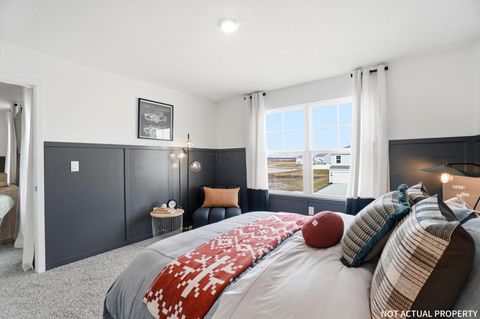 Tiny photo for 141 Brookside Drive, Jeffersonville, OH 43128 (MLS # 225045247)