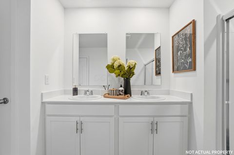 Tiny photo for 141 Brookside Drive, Jeffersonville, OH 43128 (MLS # 225045247)