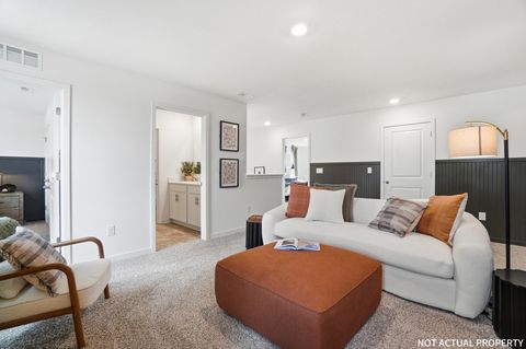 Tiny photo for 141 Brookside Drive, Jeffersonville, OH 43128 (MLS # 225045247)