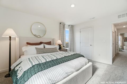 Tiny photo for 141 Brookside Drive, Jeffersonville, OH 43128 (MLS # 225045247)