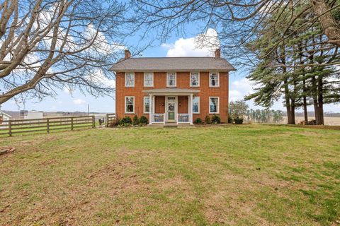 Photo of 3783 US Highway 22 NW, Somerset, OH 43783 (MLS # 226010277)