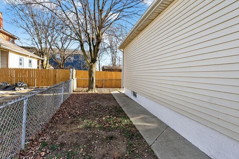 Tiny photo for 378 Hawkes Avenue, Columbus, OH 43223 (MLS # 226002426)