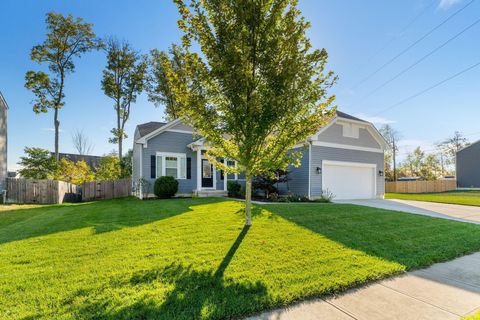 Tiny photo for 1634 Tamarac Drive, Marysville, OH 43040 (MLS # 226000759)