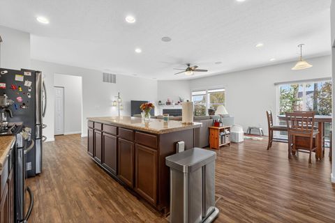 Tiny photo for 1634 Tamarac Drive, Marysville, OH 43040 (MLS # 226000759)