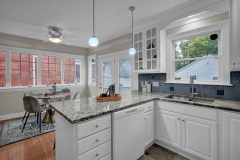Tiny photo for 325 W 6th Avenue, Columbus, OH 43201 (MLS # 226033913)
