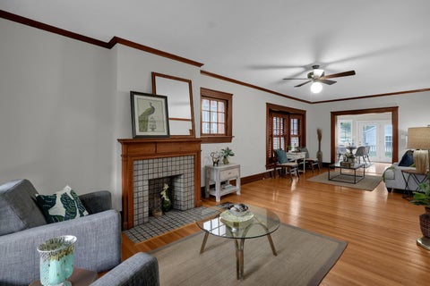 Tiny photo for 325 W 6th Avenue, Columbus, OH 43201 (MLS # 226033913)