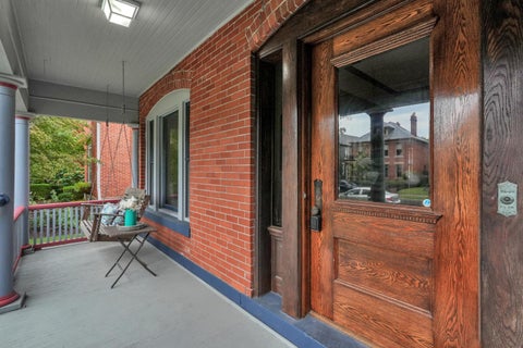 Tiny photo for 325 W 6th Avenue, Columbus, OH 43201 (MLS # 226033913)