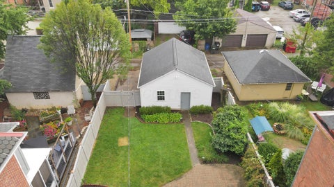 Tiny photo for 325 W 6th Avenue, Columbus, OH 43201 (MLS # 226033913)