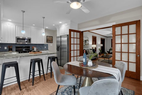 Tiny photo for 325 W 6th Avenue, Columbus, OH 43201 (MLS # 226033913)