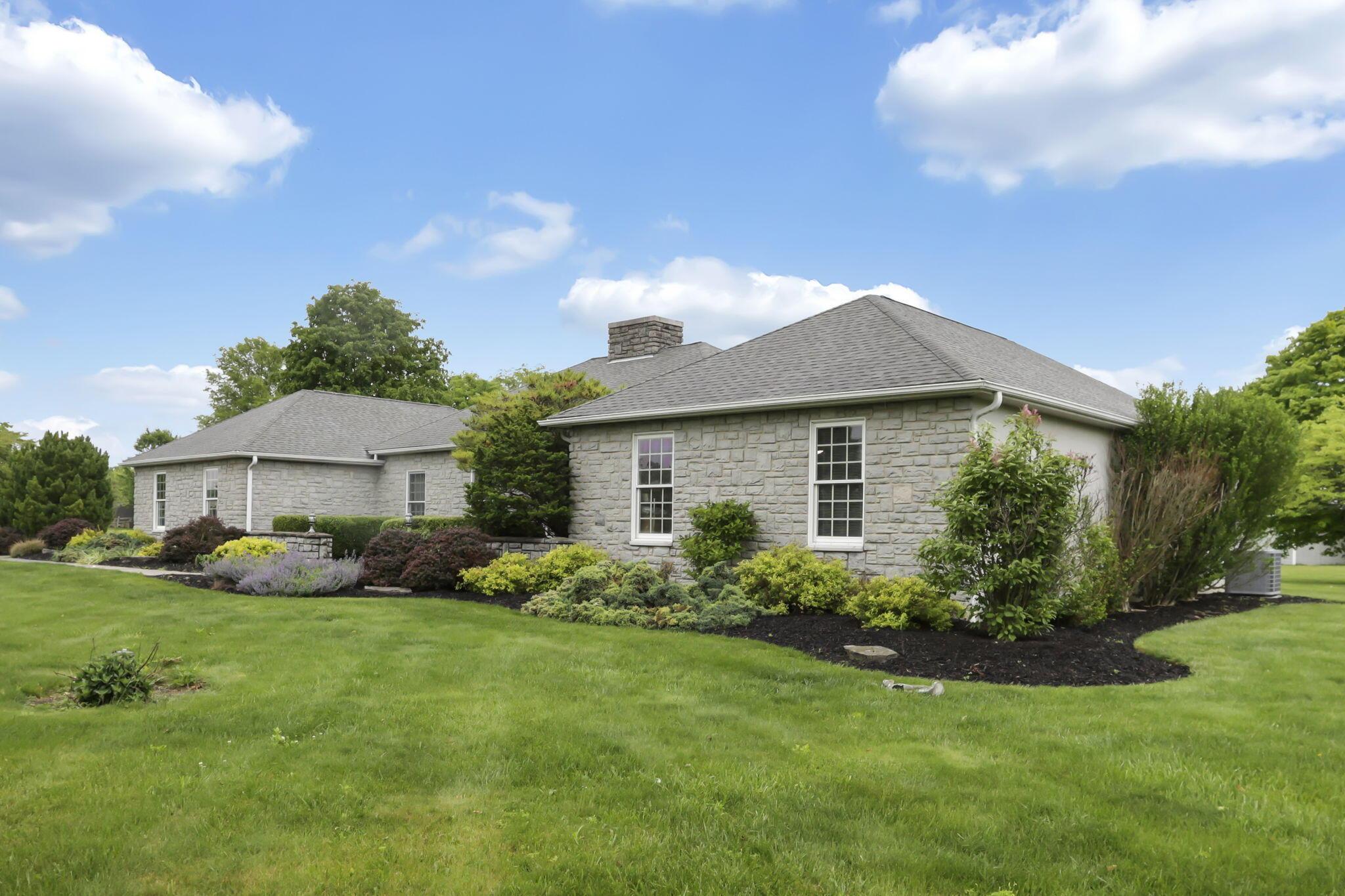 3588 Thornhill Lane
