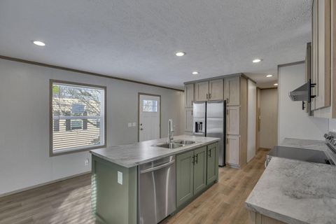 Tiny photo for 1330 Hanover Road Lot 0212 #Lot 0212, Delaware, OH 43015 (MLS # 226005803)