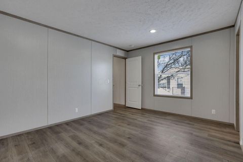 Tiny photo for 1330 Hanover Road Lot 0212 #Lot 0212, Delaware, OH 43015 (MLS # 226005803)