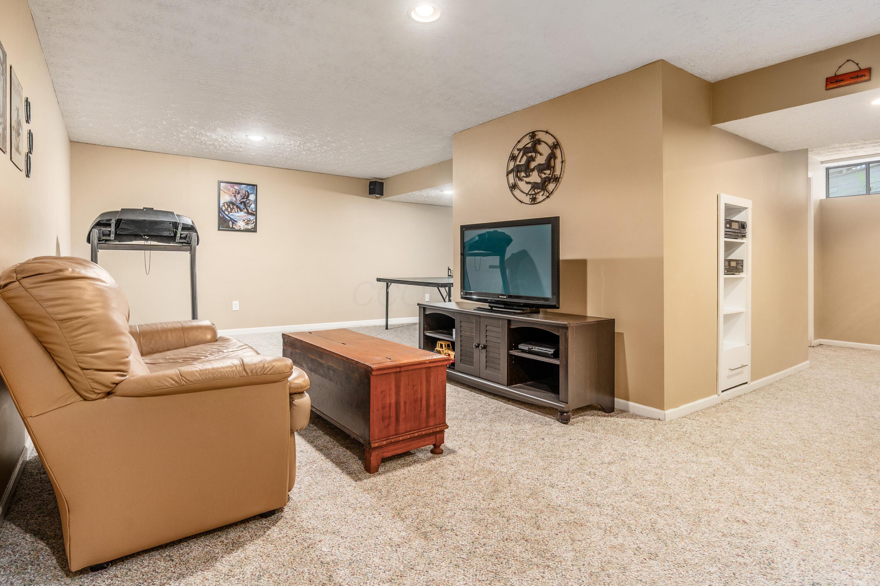 934 Carron Court, Pickerington, Ohio image 30