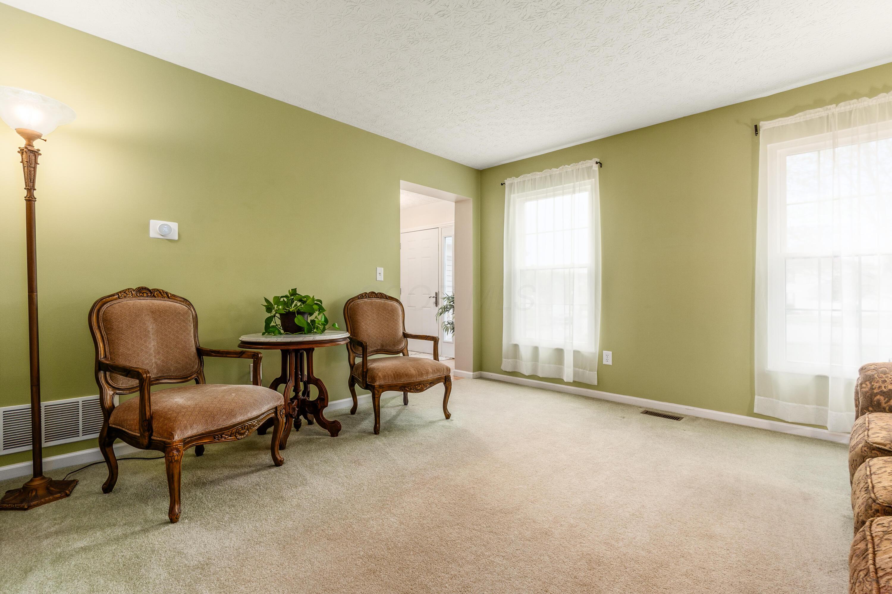934 Carron Court, Pickerington, Ohio image 8